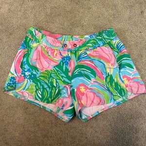 Lilly Pulitzer Luxletic shorts, size XS, in great condition.